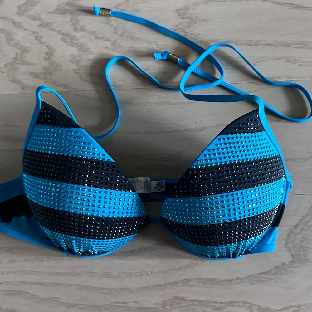 Victoria’s Secret PINK Bombshell Bikini Top